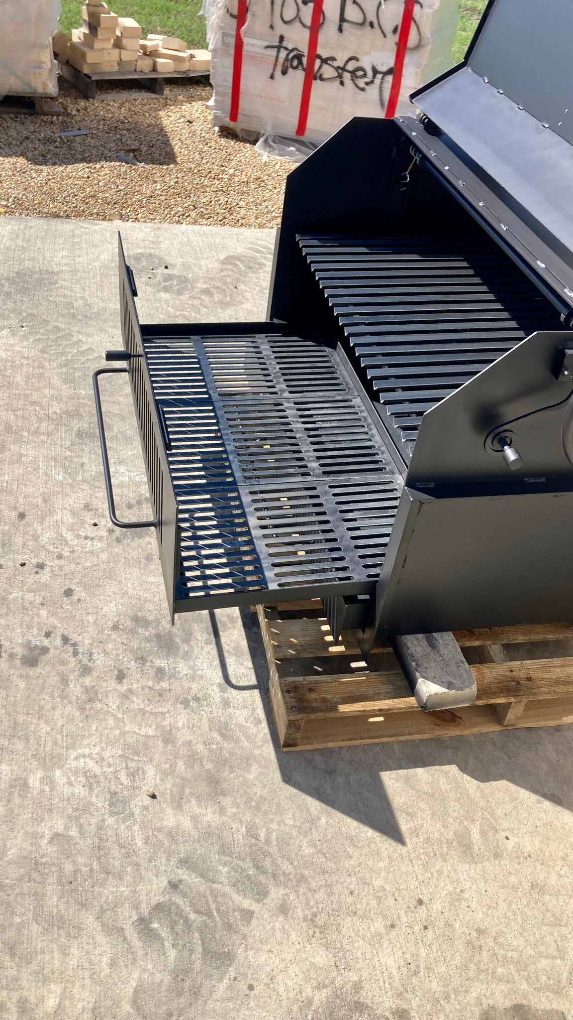 built-in solid fuel outdoor grill with smokestack lid - Heritage Backyard