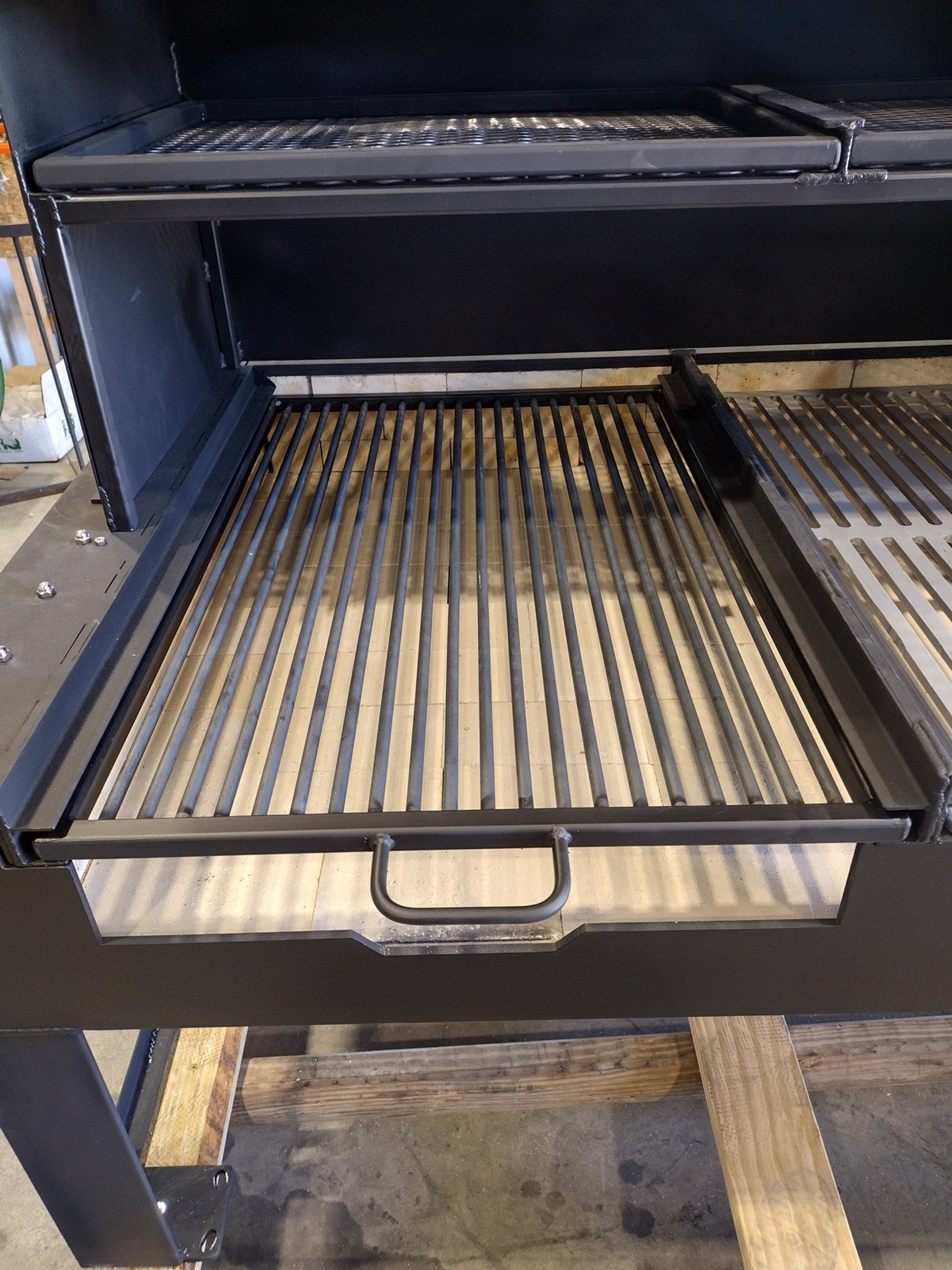4458 COMMERCIAL Fire Table Grill with Removable Grates - Heritage Backyard