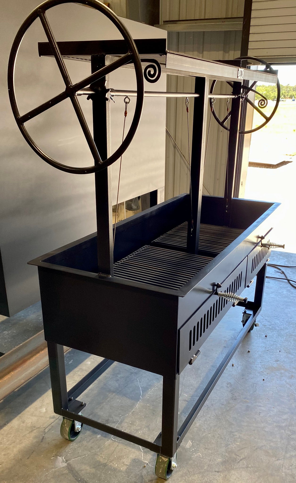 4662 COMMERCIAL Split Santa Maria with Warming Racks - Heritage Backyard