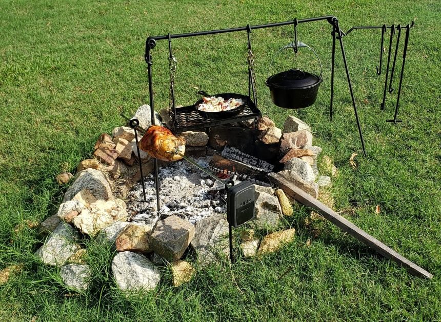 Campfire Grills - Heritage Backyard