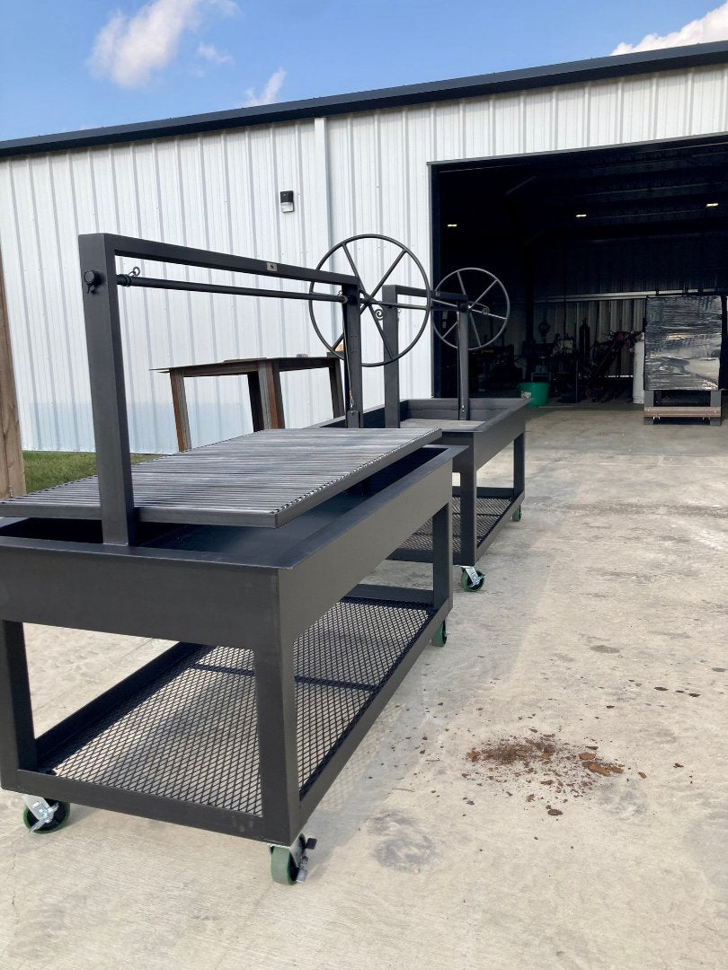 4540 COMMERCIAL Charcoal Grill - Heritage Backyard