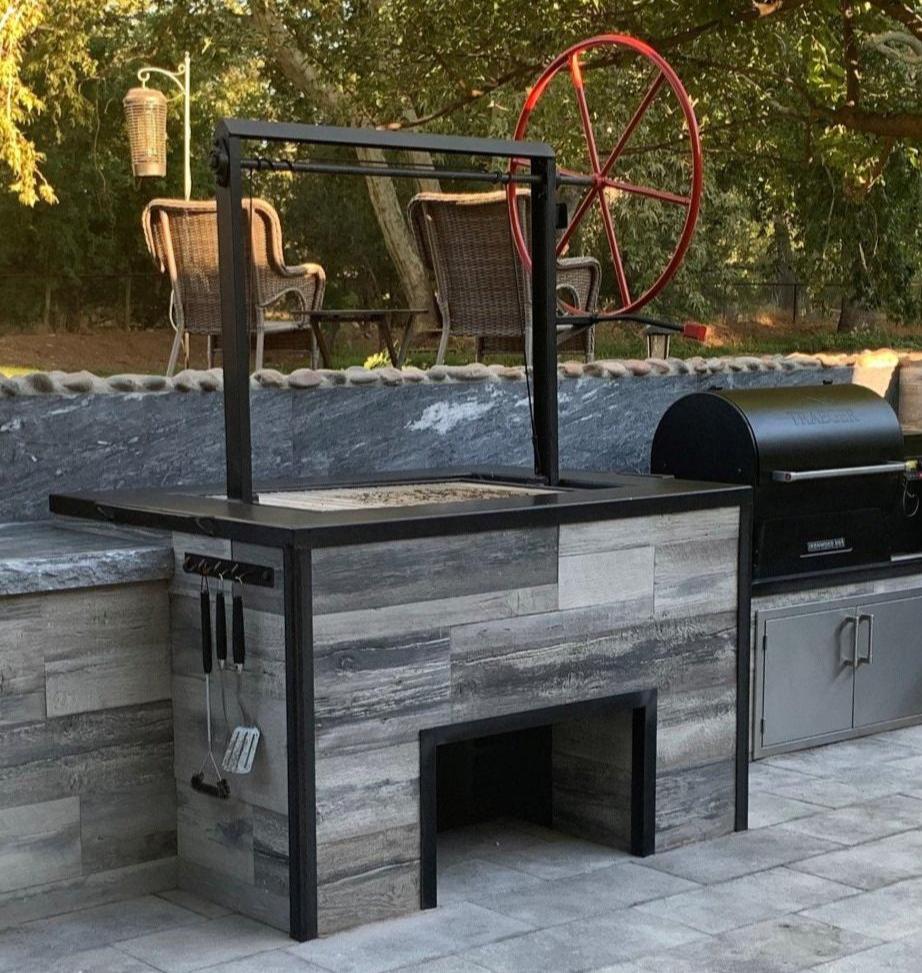Extreme Duty Santa Maria Architectural Grill - Heritage Backyard
