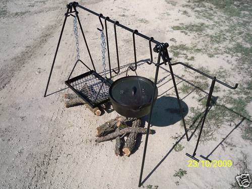 Dutch Oven & Grill Cook Set with Small Asado Cross - Heritage Backyard