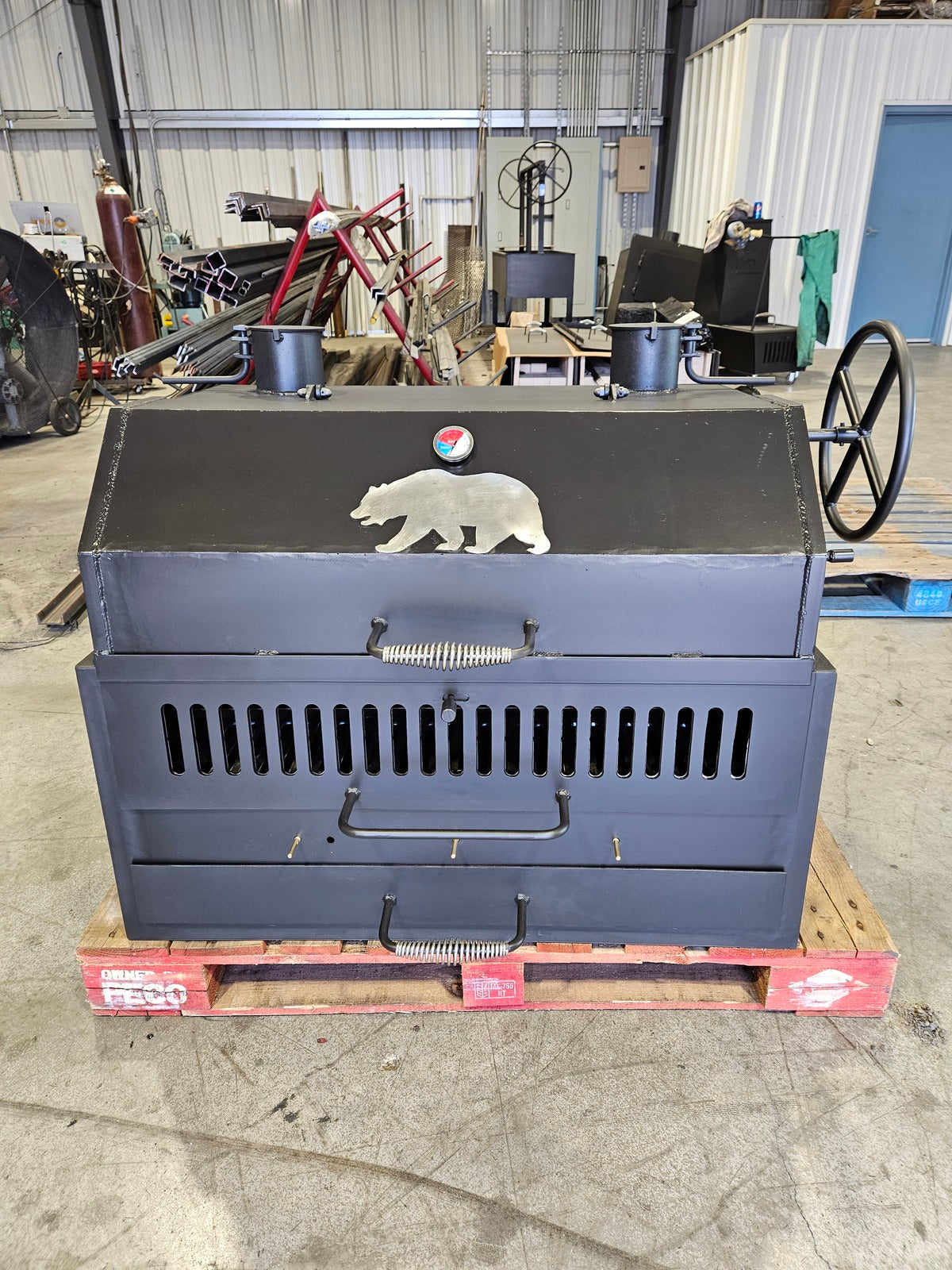 Hybrid - Gas - Wood - Charcoal Portable Grill - Heritage Backyard