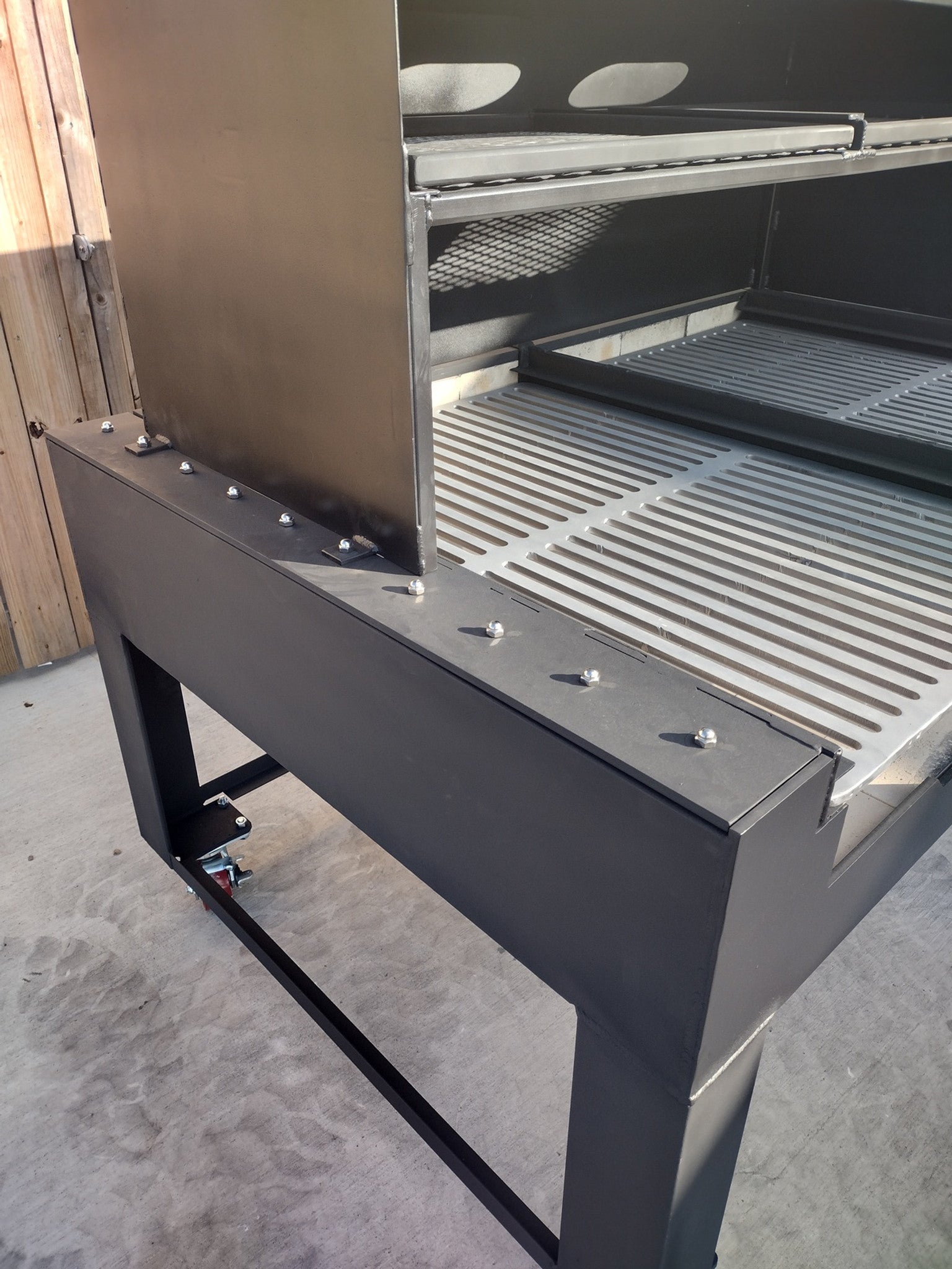 4458 COMMERCIAL Fire Table Grill with Removable Grates - Heritage Backyard