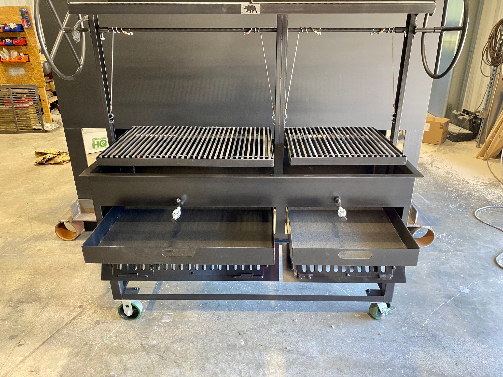 4662 COMMERCIAL Split Santa Maria with Warming Racks - Heritage Backyard