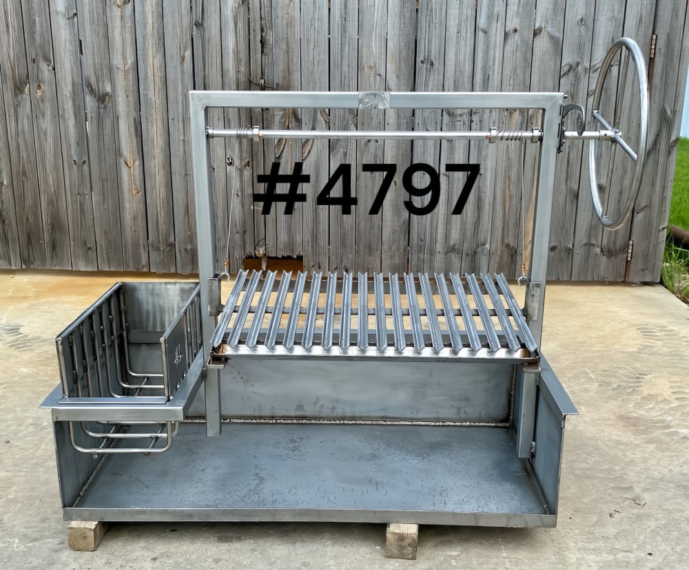 Stainless Steel Argentine Built-In Grill with a Firebox and Side Brasero - Heritage Backyard