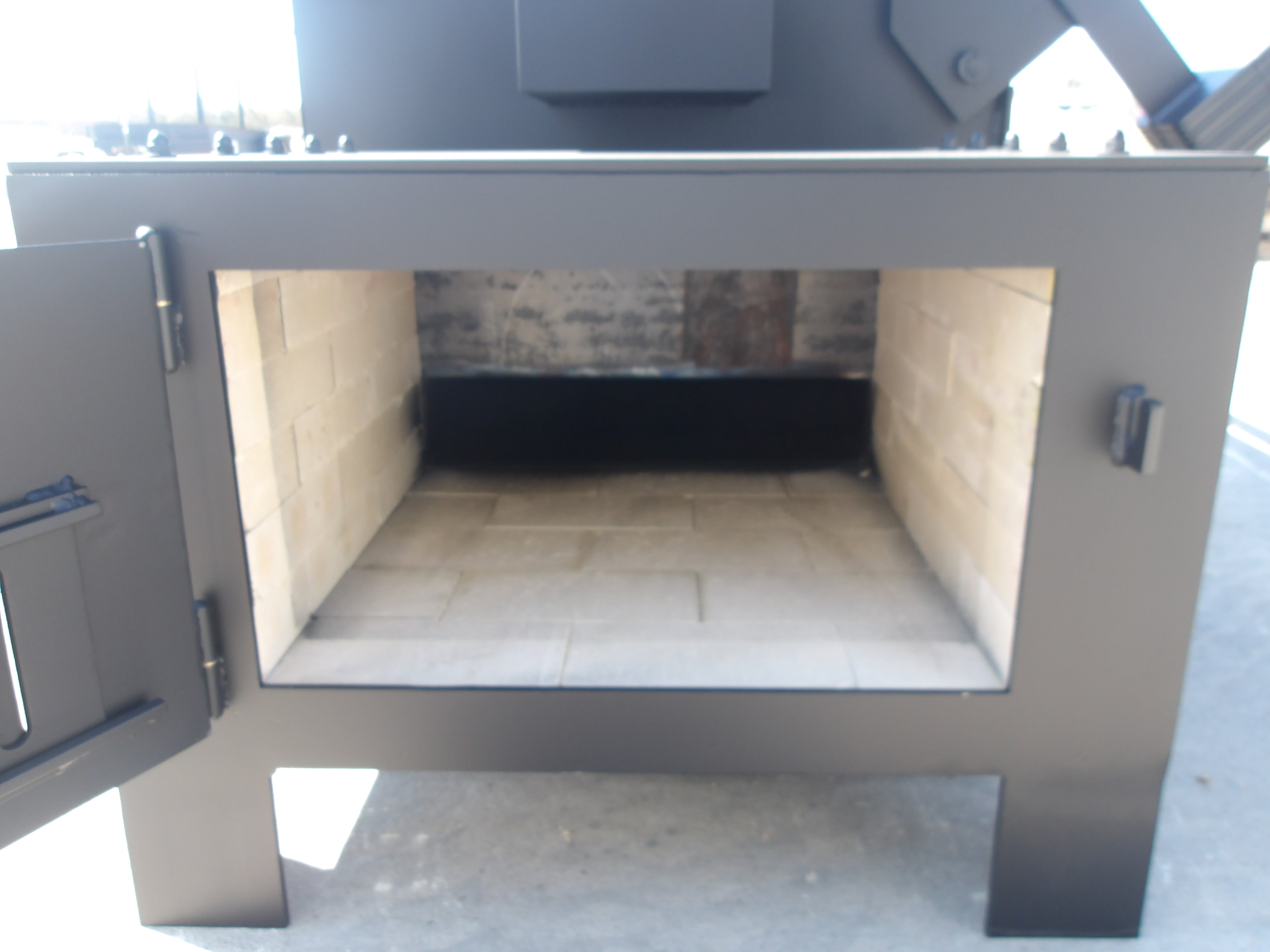 4951 Commercial 72" Offset Wood Fire Smoker – Heavy-Duty BBQ Pit for Restaurants & Catering