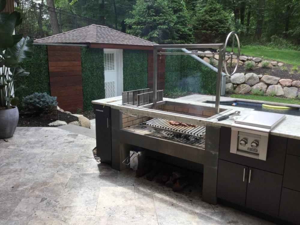 Argentine Architectural Grill with Side Brasero and Flange - Heritage Backyard