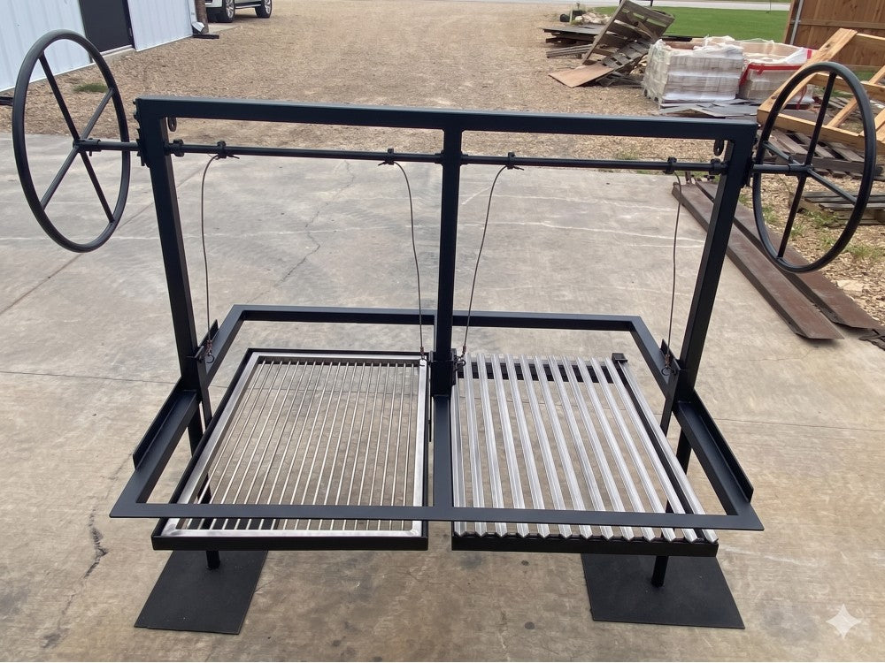 Split Santa Maria grill with one round rod grate and one Argentine V-grate, adjustable height with 4-sided flange