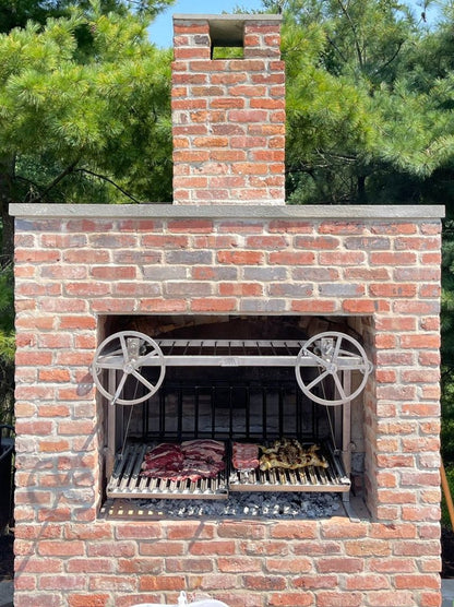 4640 Commercial Architectural Split Cantilevered Argentine Grill - Heritage Backyard