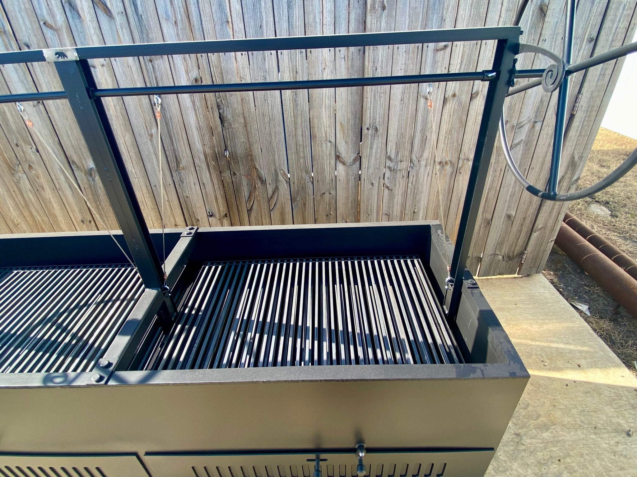 4735 COMMERCIAL Insulated Split Santa Maria Grill - Heritage Backyard Inc.