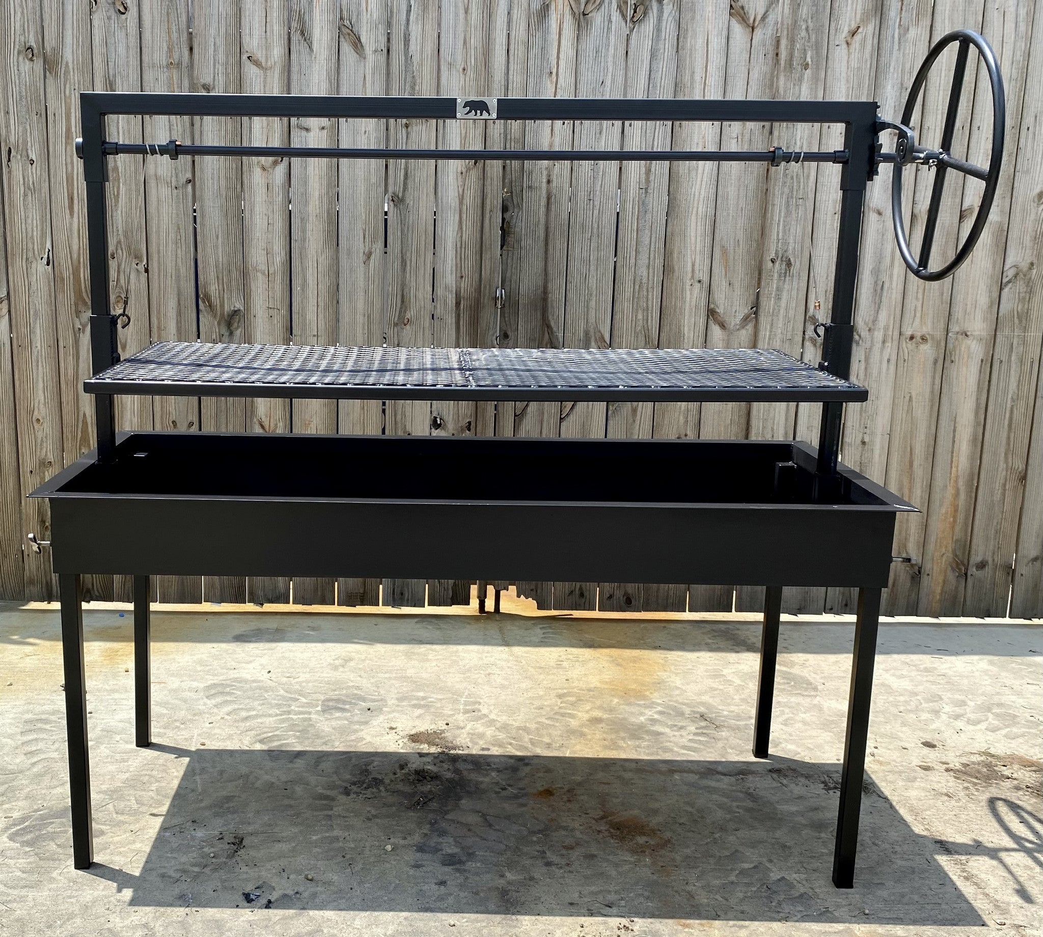 Adjustable charcoal clearance bbq