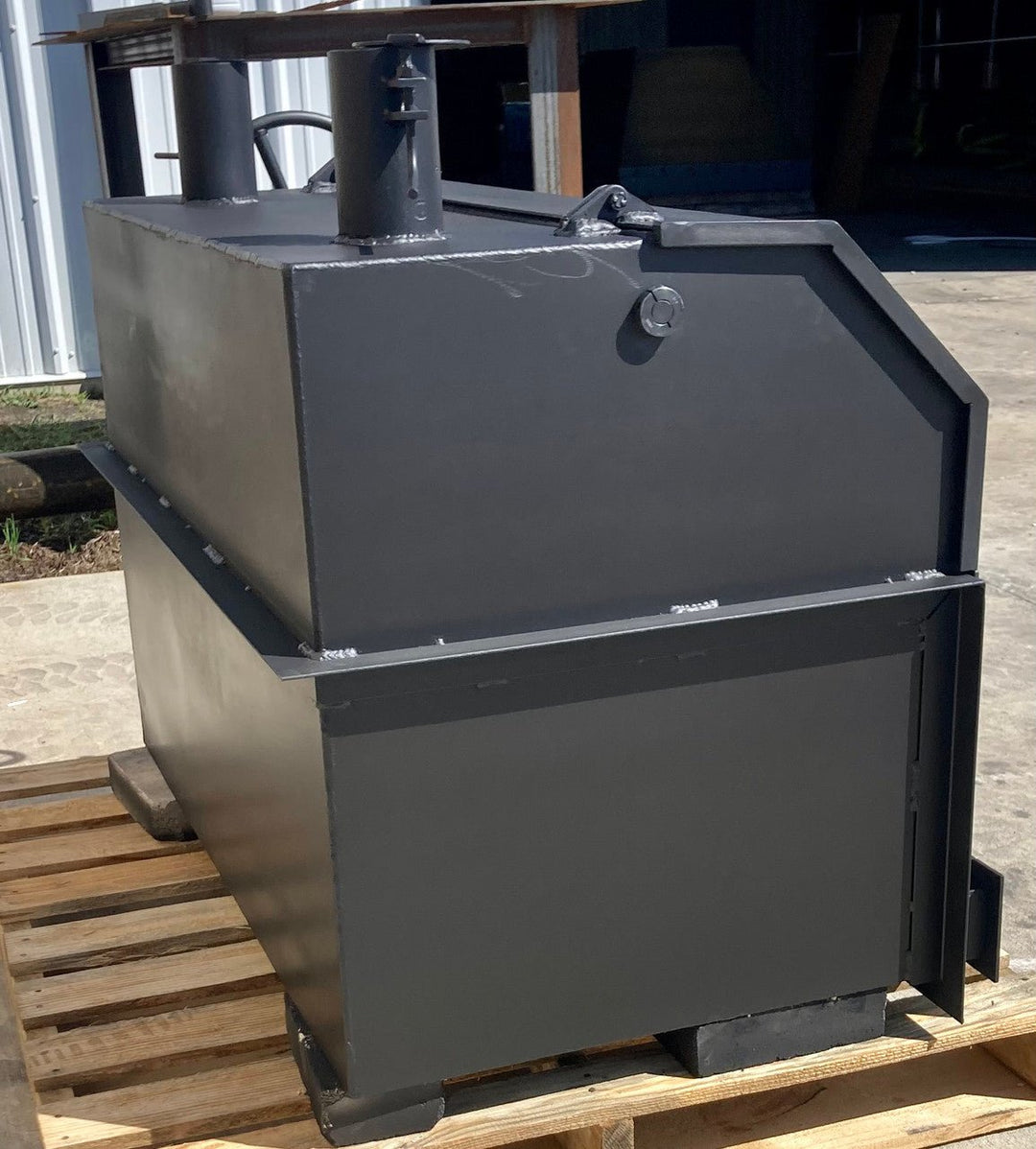 Portable Bear Flag Wood and Charcoal Grill with Lid and Smokestacks - My Store